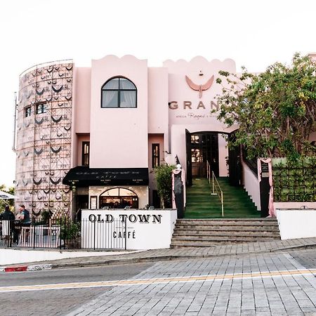 Grand Africa Rooms & Rendezvous Плеттенберг-Бей Экстерьер фото